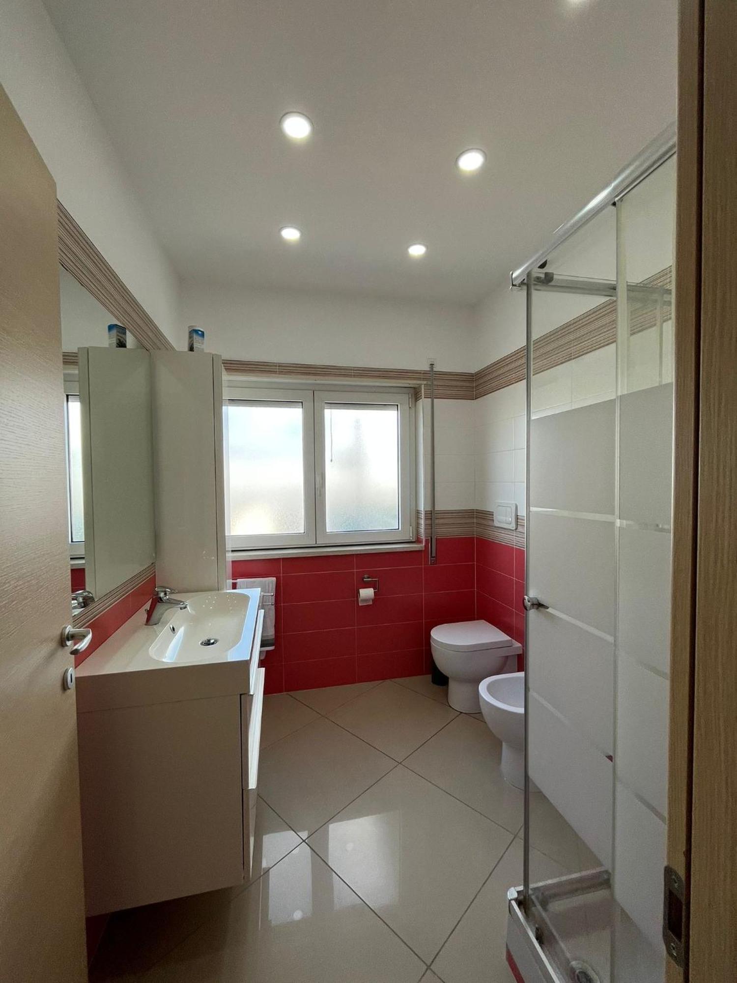 Casa Vacanza Helios Leonforte 外观 照片